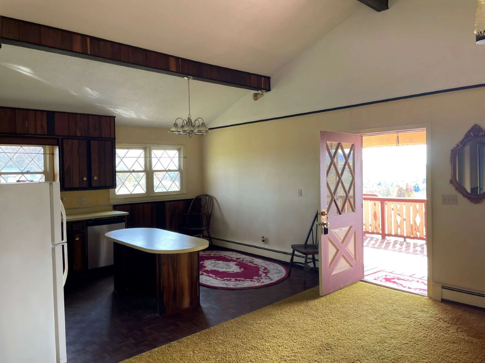 Image number 4 for the current listing