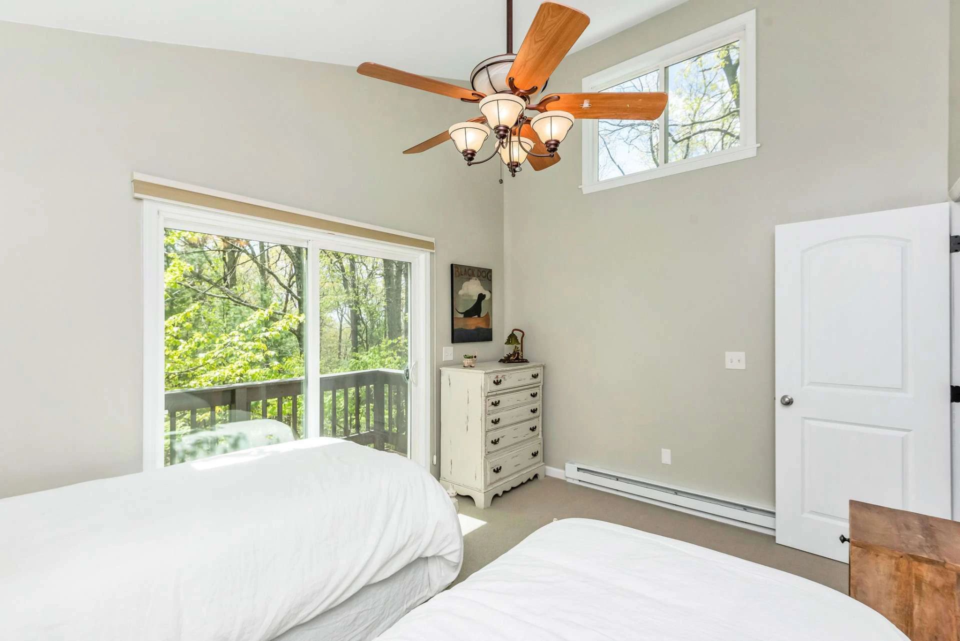 Image number 7 for the current listing