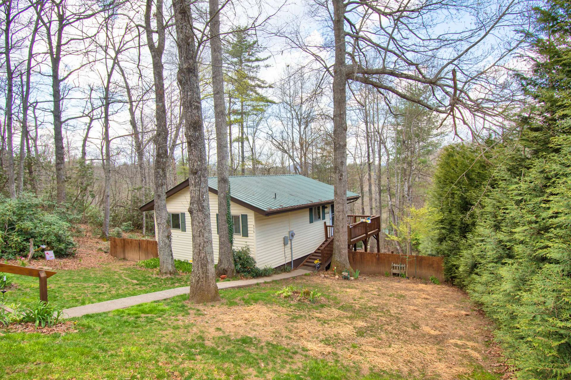 Image number 11 for the current listing