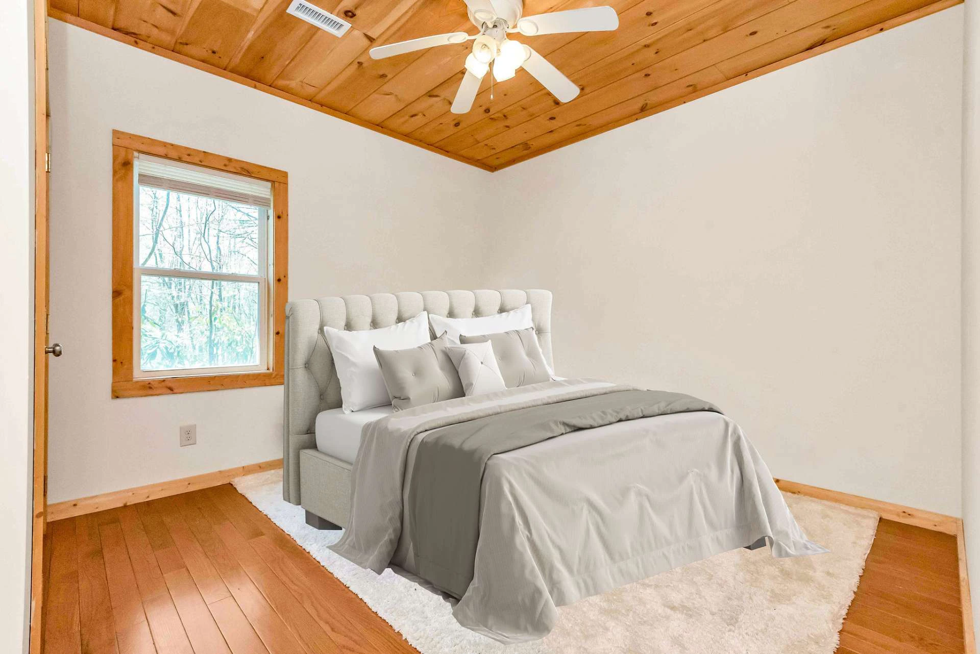 Image number 7 for the current listing