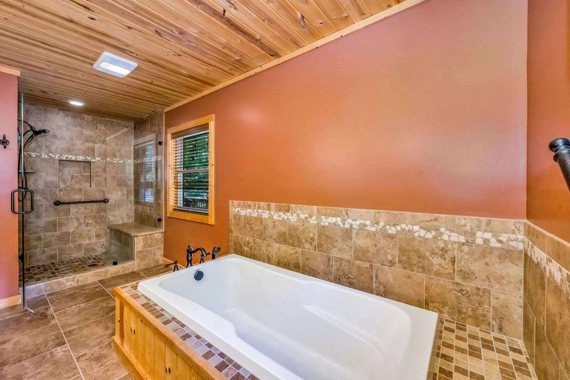 Image number 6 for the current listing