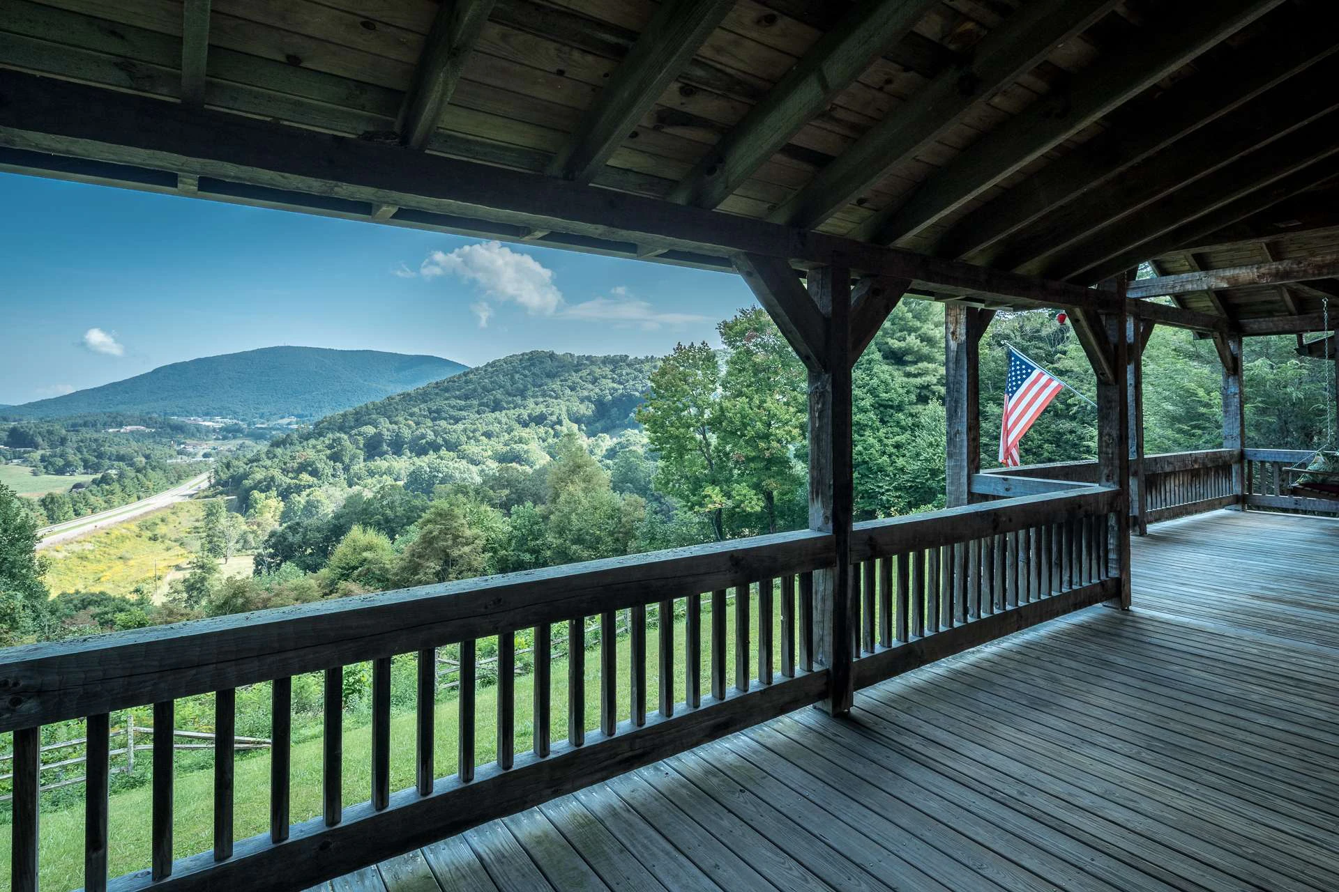 Image number 8 for the current listing