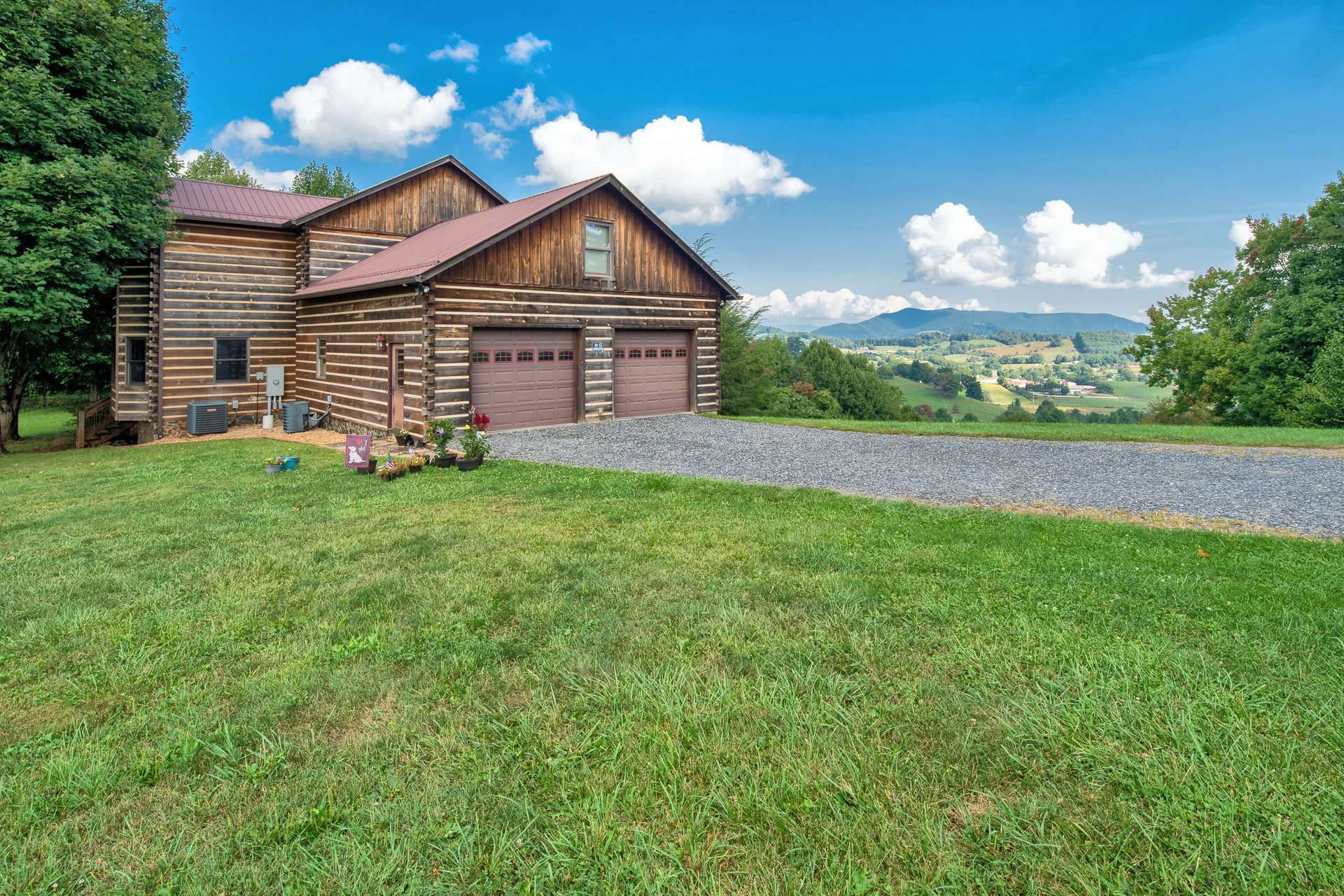 Image number 15 for the current listing