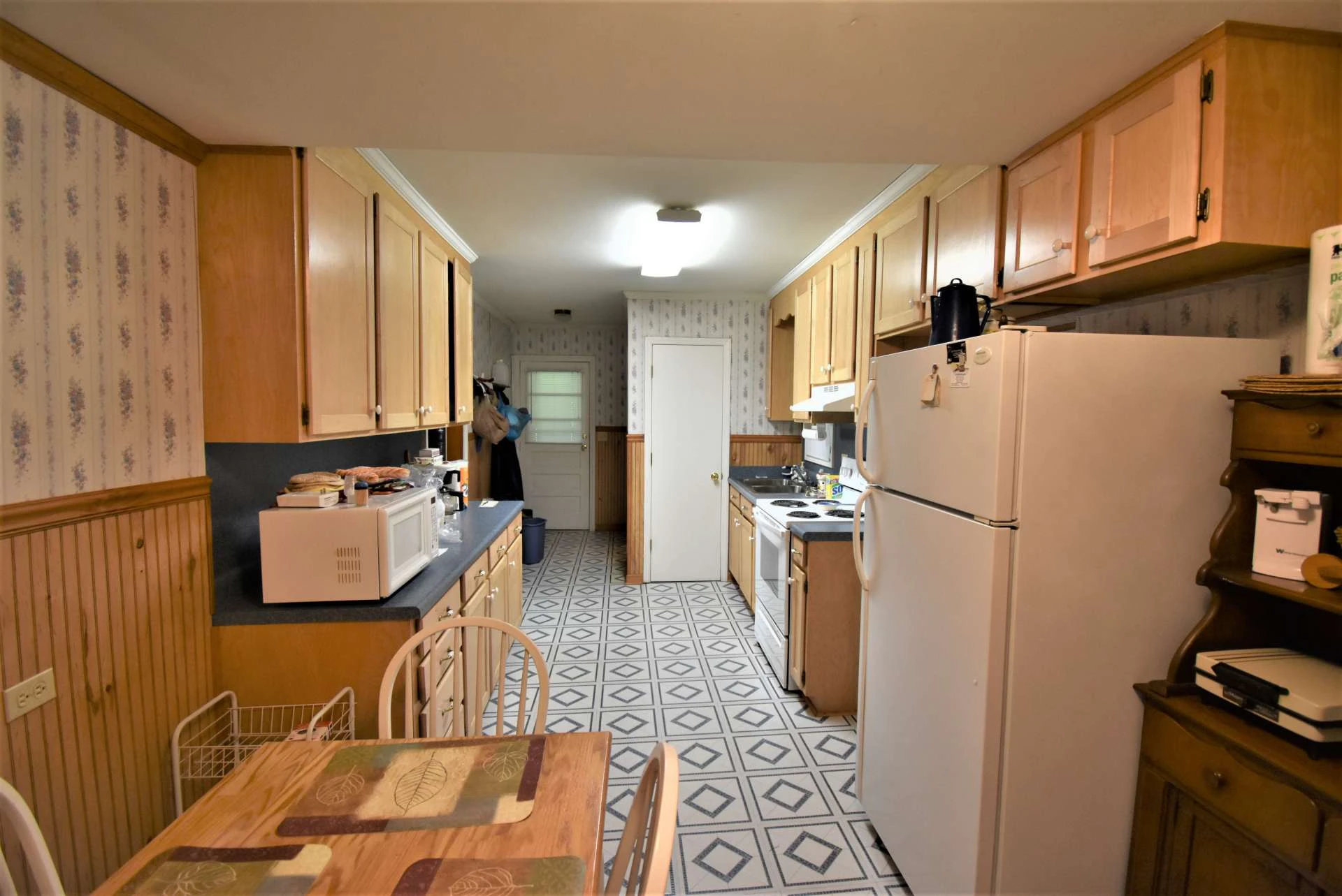 Image number 7 for the current listing