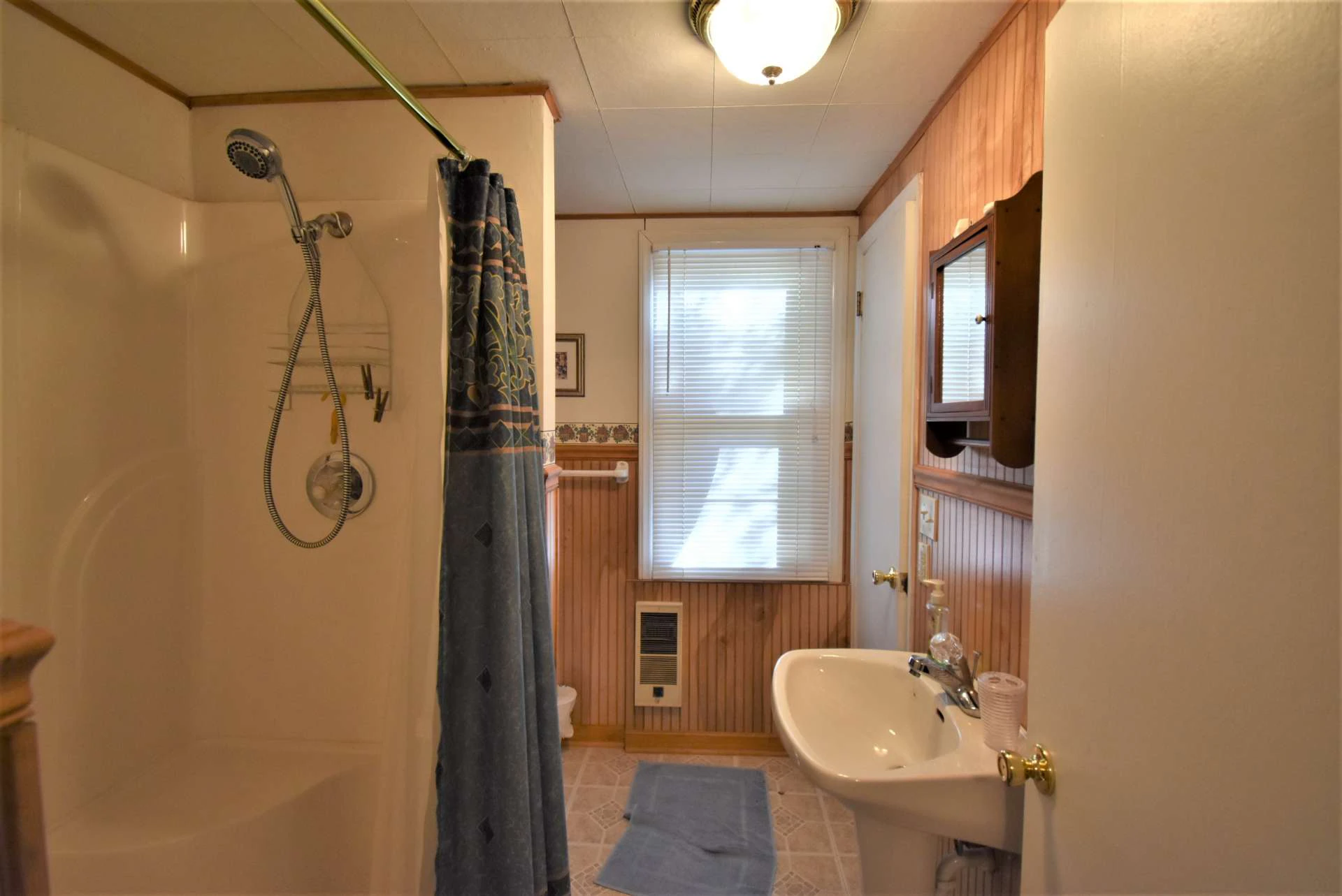 Image number 3 for the current listing