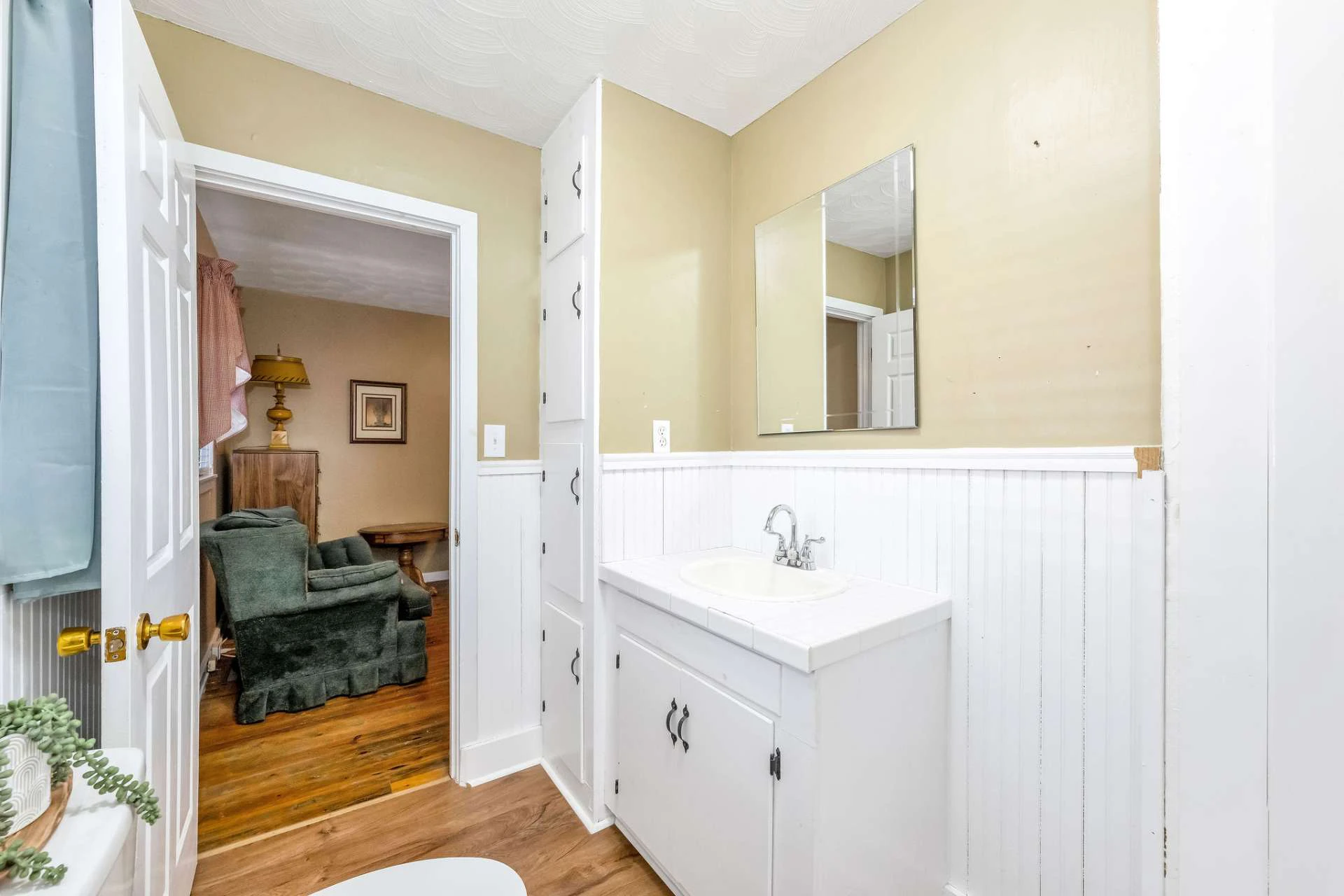 Image number 5 for the current listing