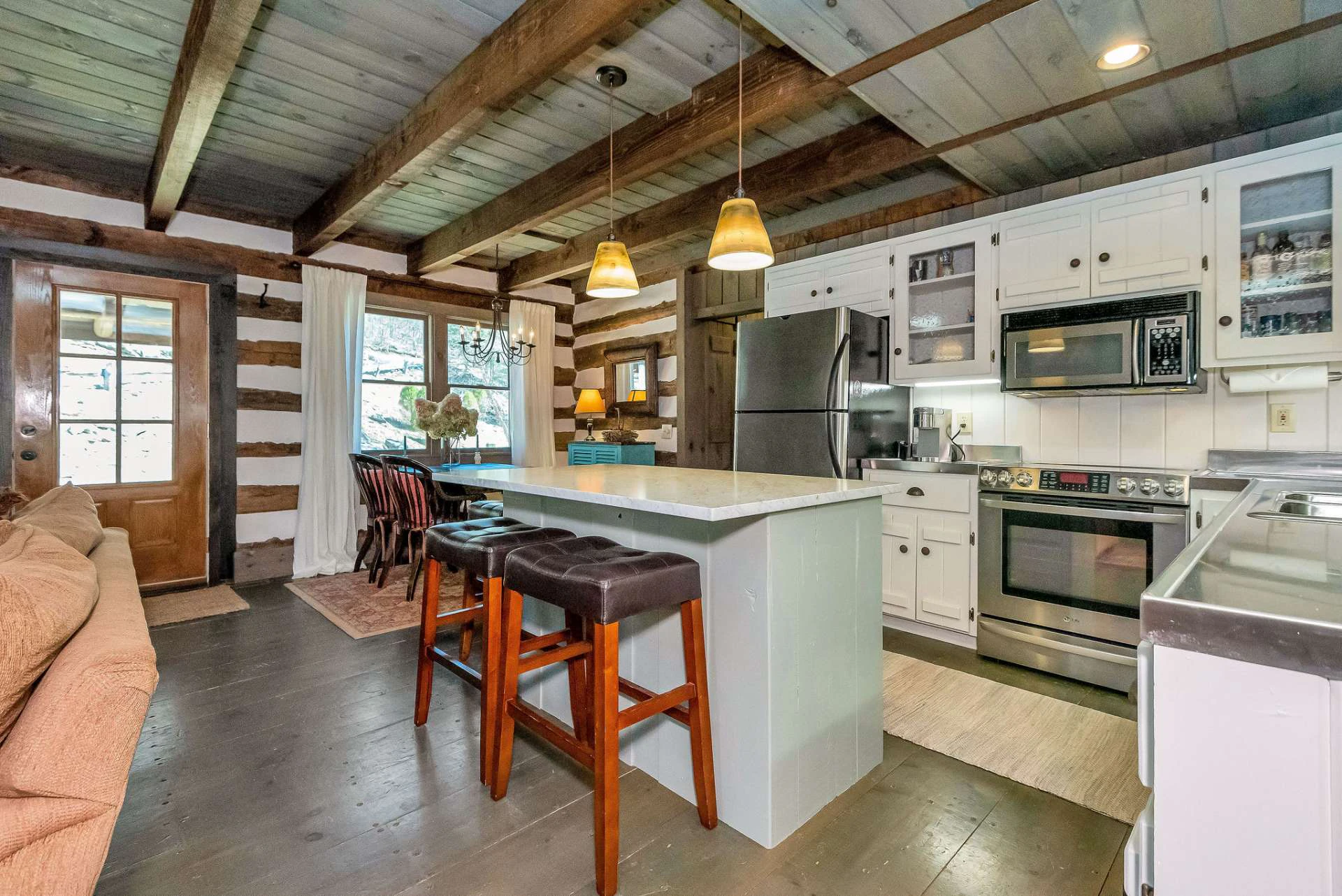 Image number 3 for the current listing