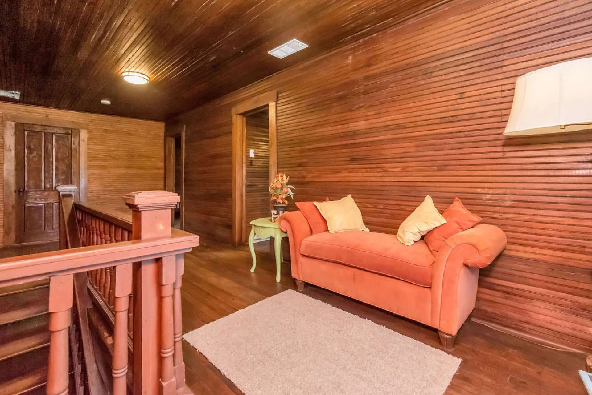 Image number 3 for the current listing