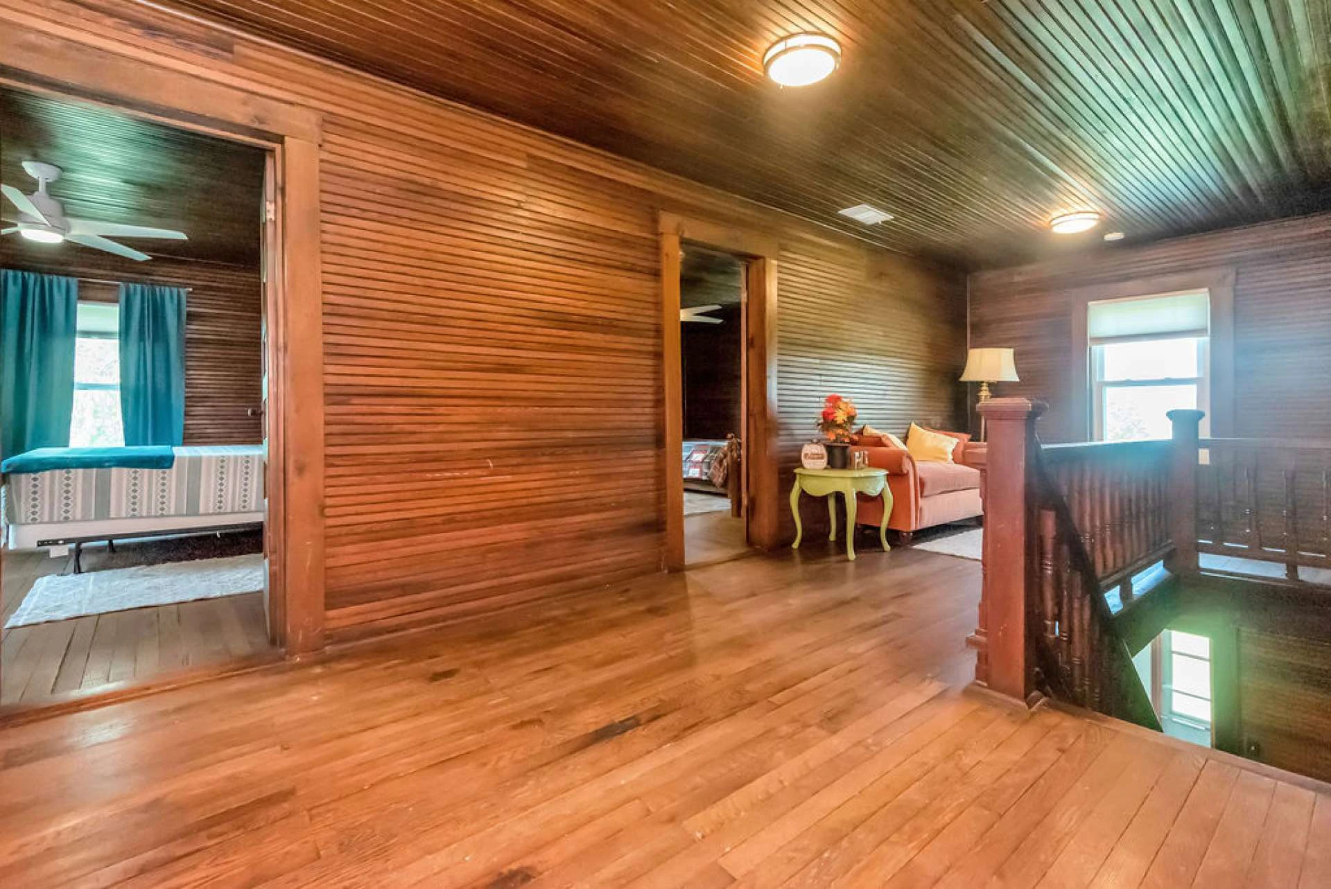 Image number 6 for the current listing