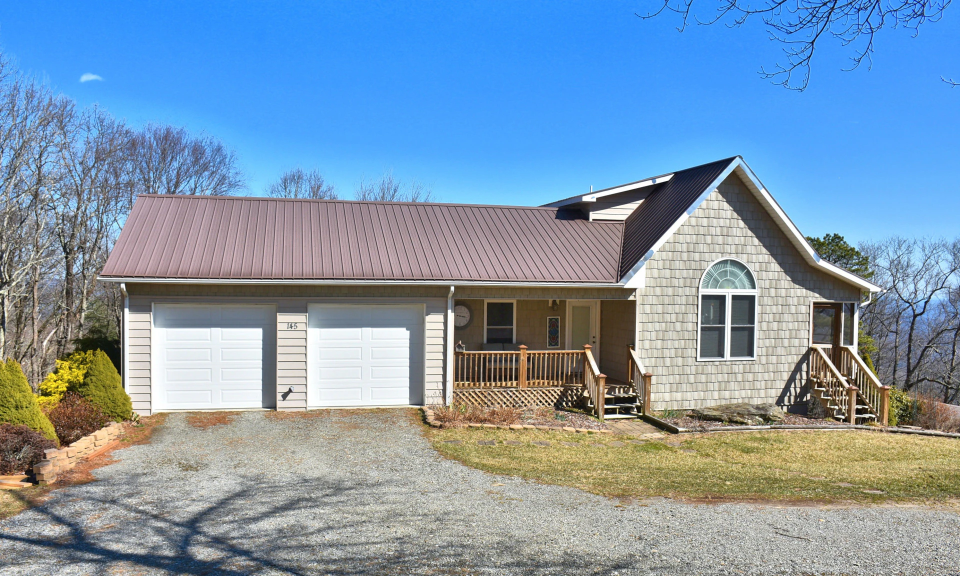 Image number 1 for the current listing