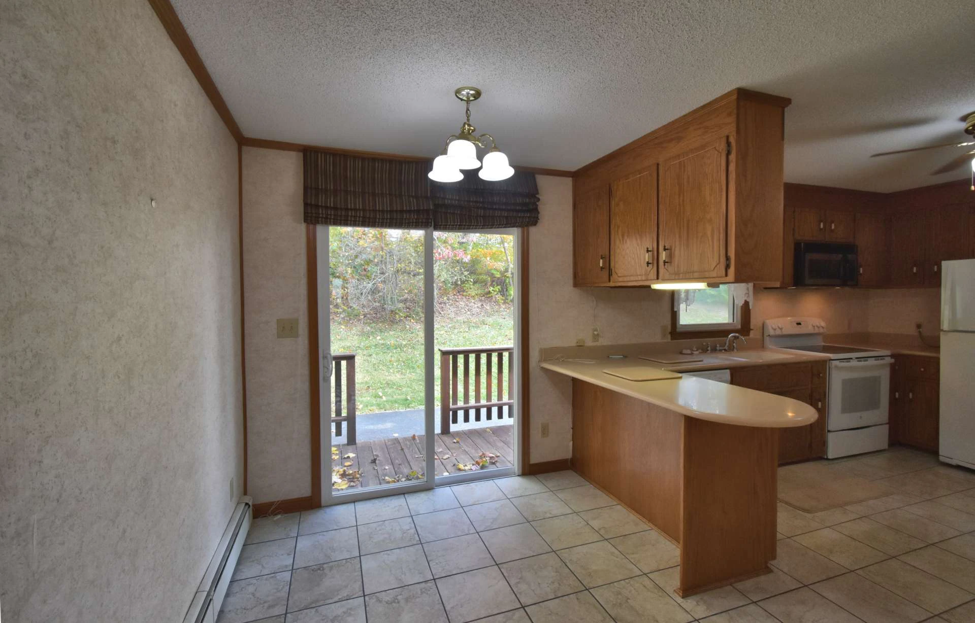 Image number 12 for the current listing