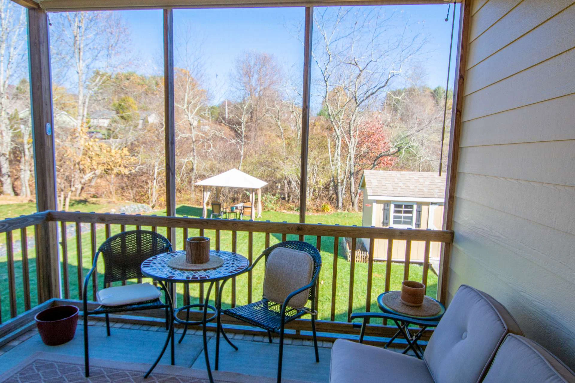 Image number 4 for the current listing