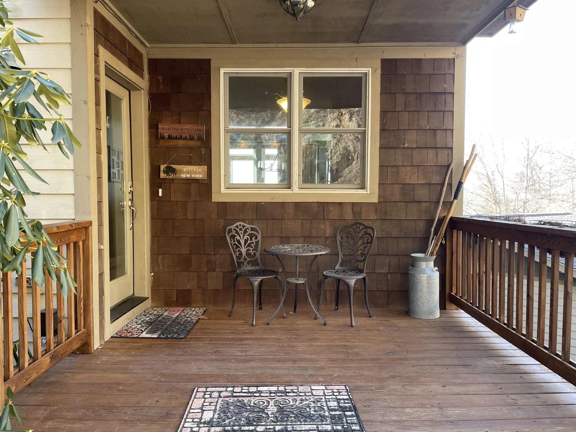 Image number 17 for the current listing