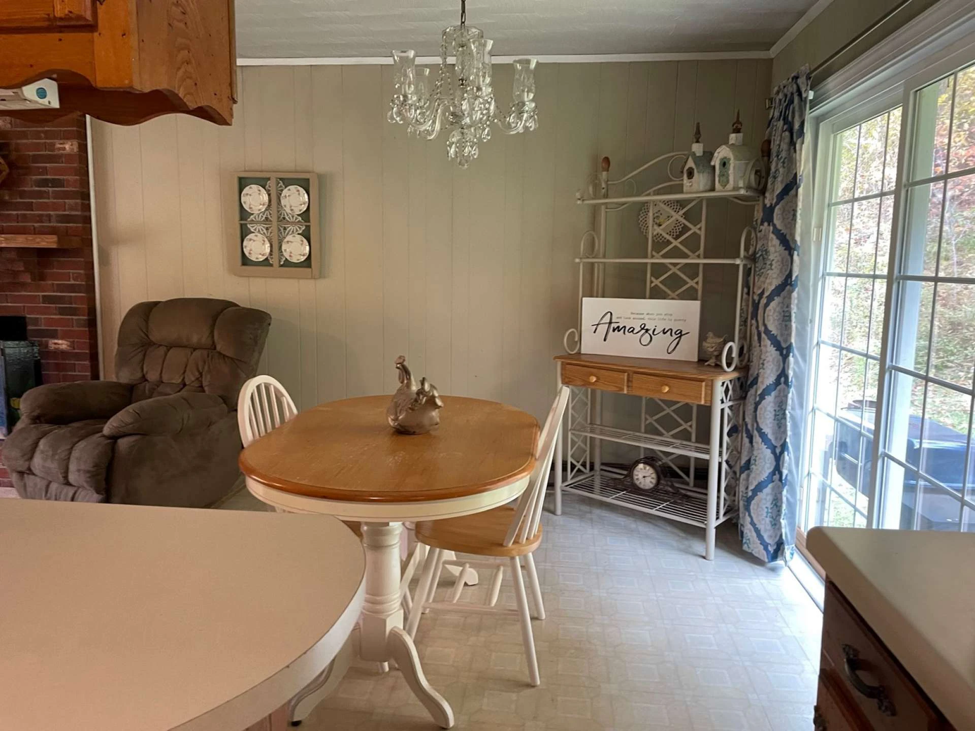 Image number 10 for the current listing