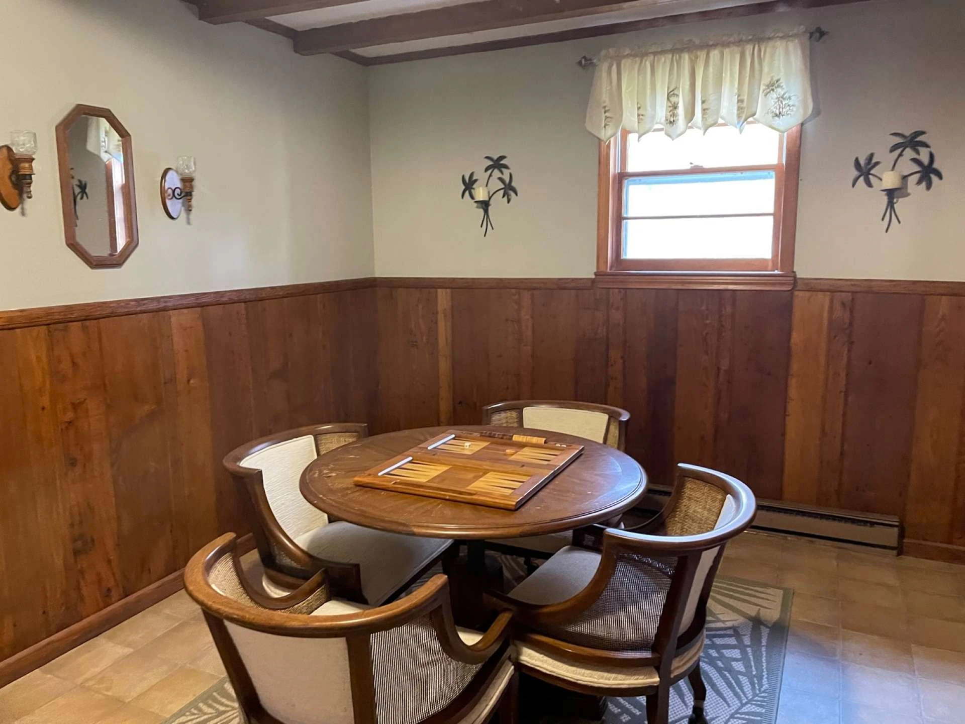 Image number 6 for the current listing