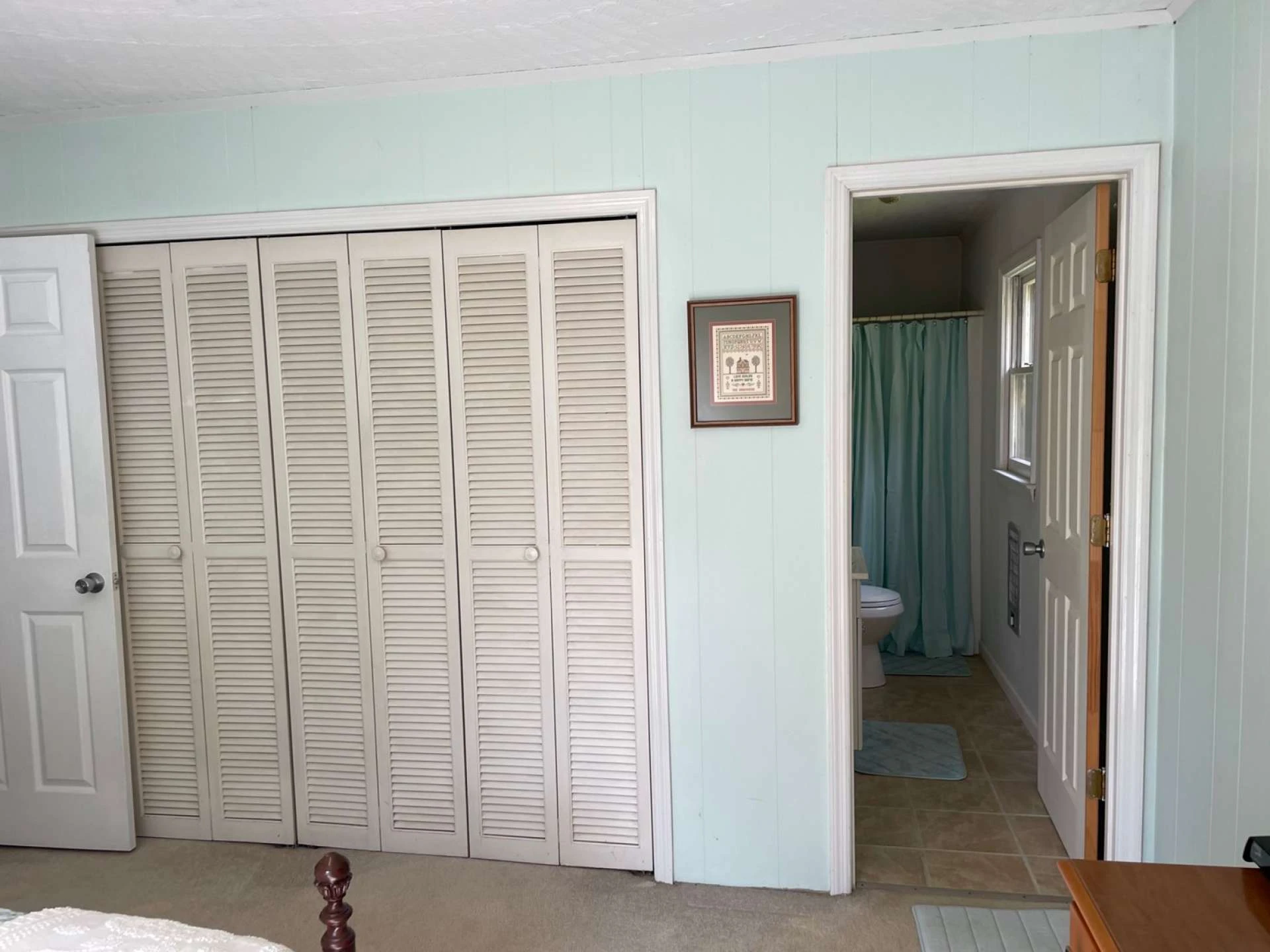 Image number 4 for the current listing