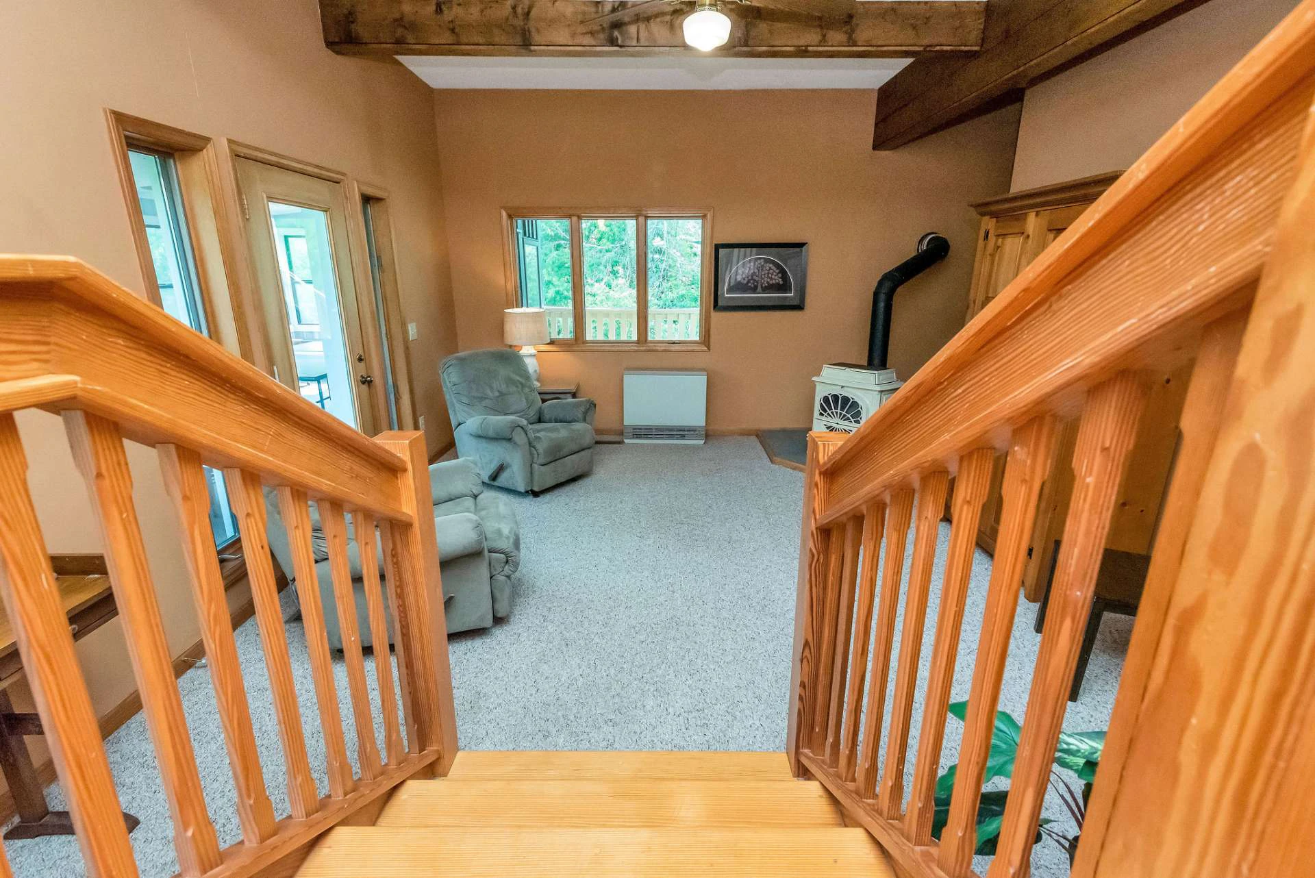Image number 11 for the current listing