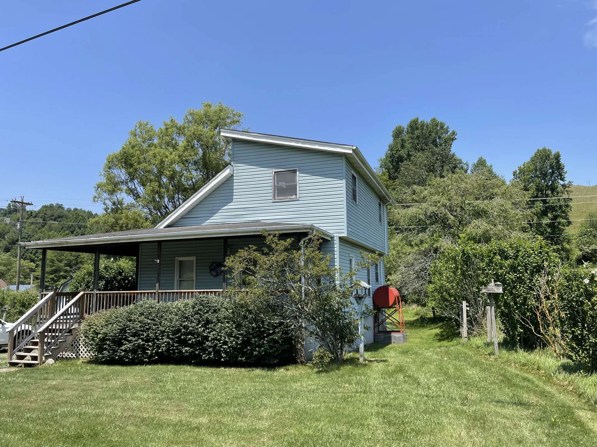 Image number 18 for the current listing