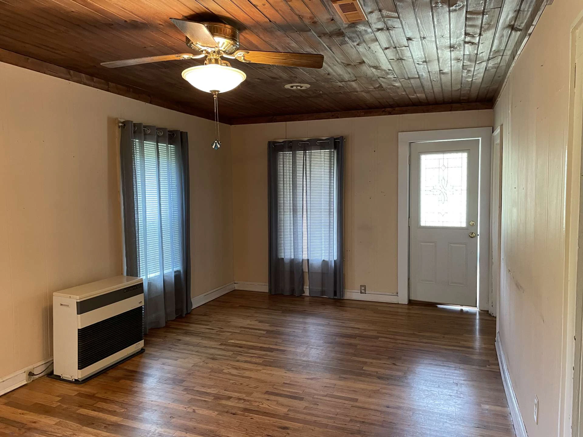 Image number 6 for the current listing