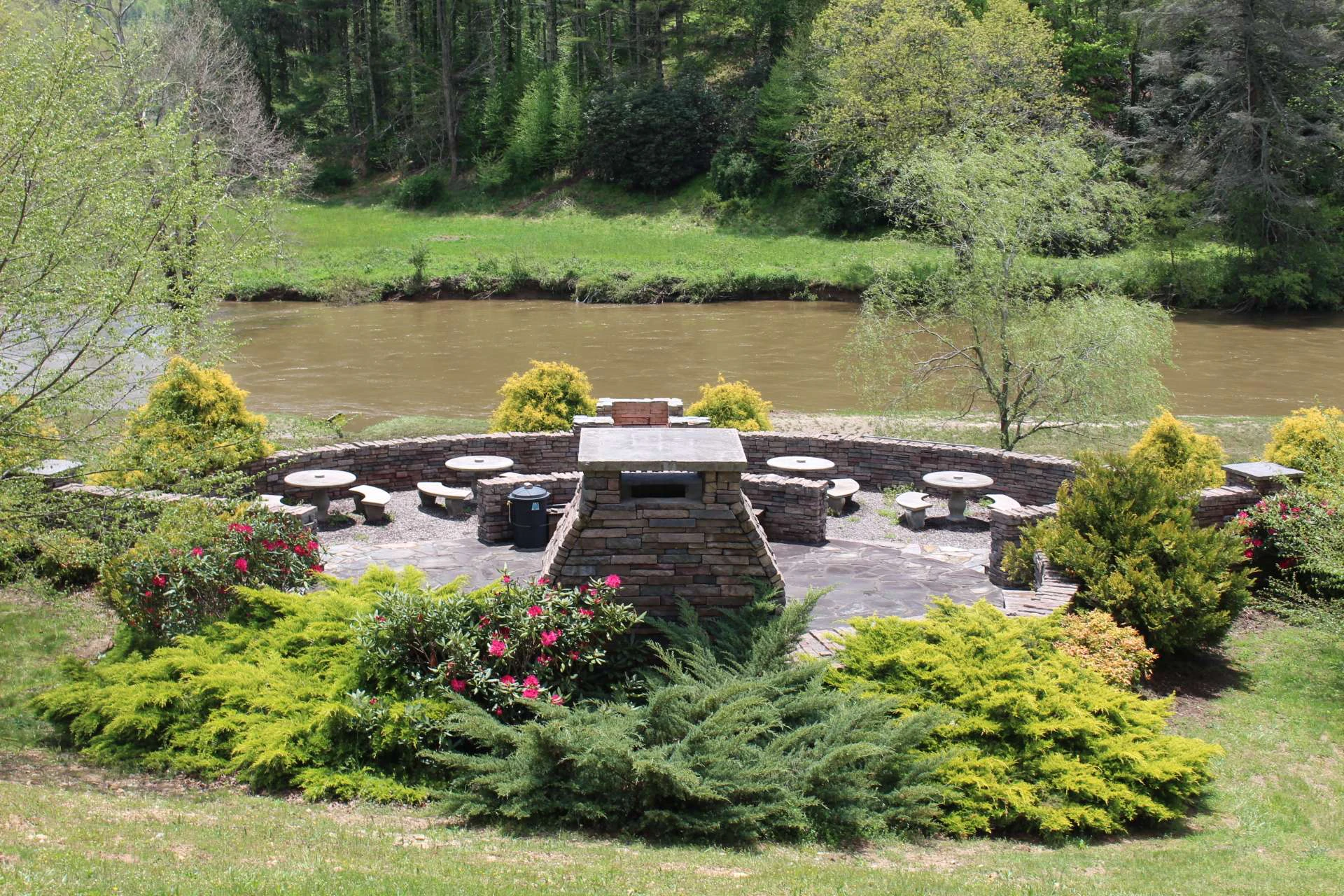 Image number 7 for the current listing