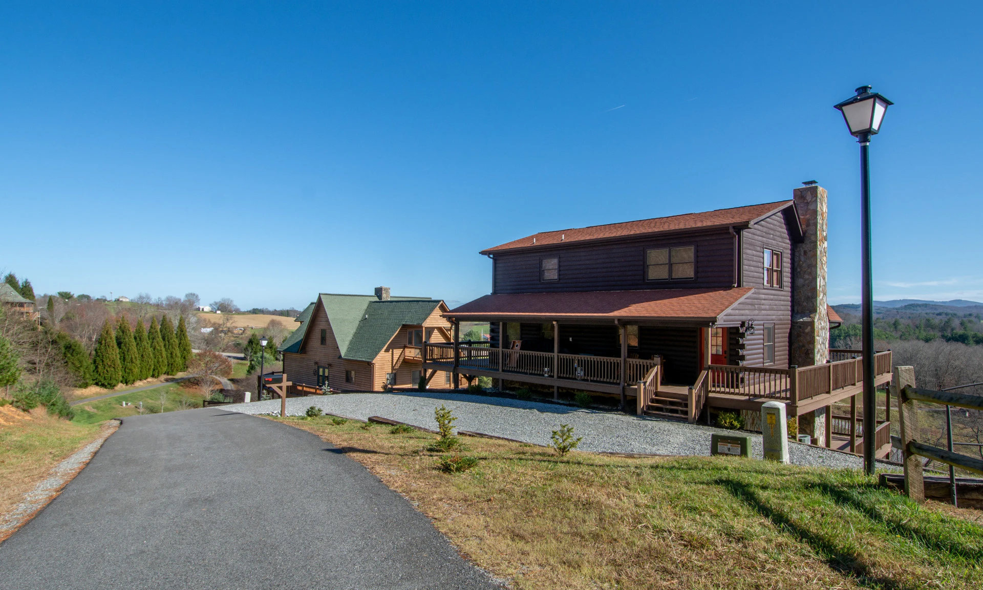Image number 1 for the current listing