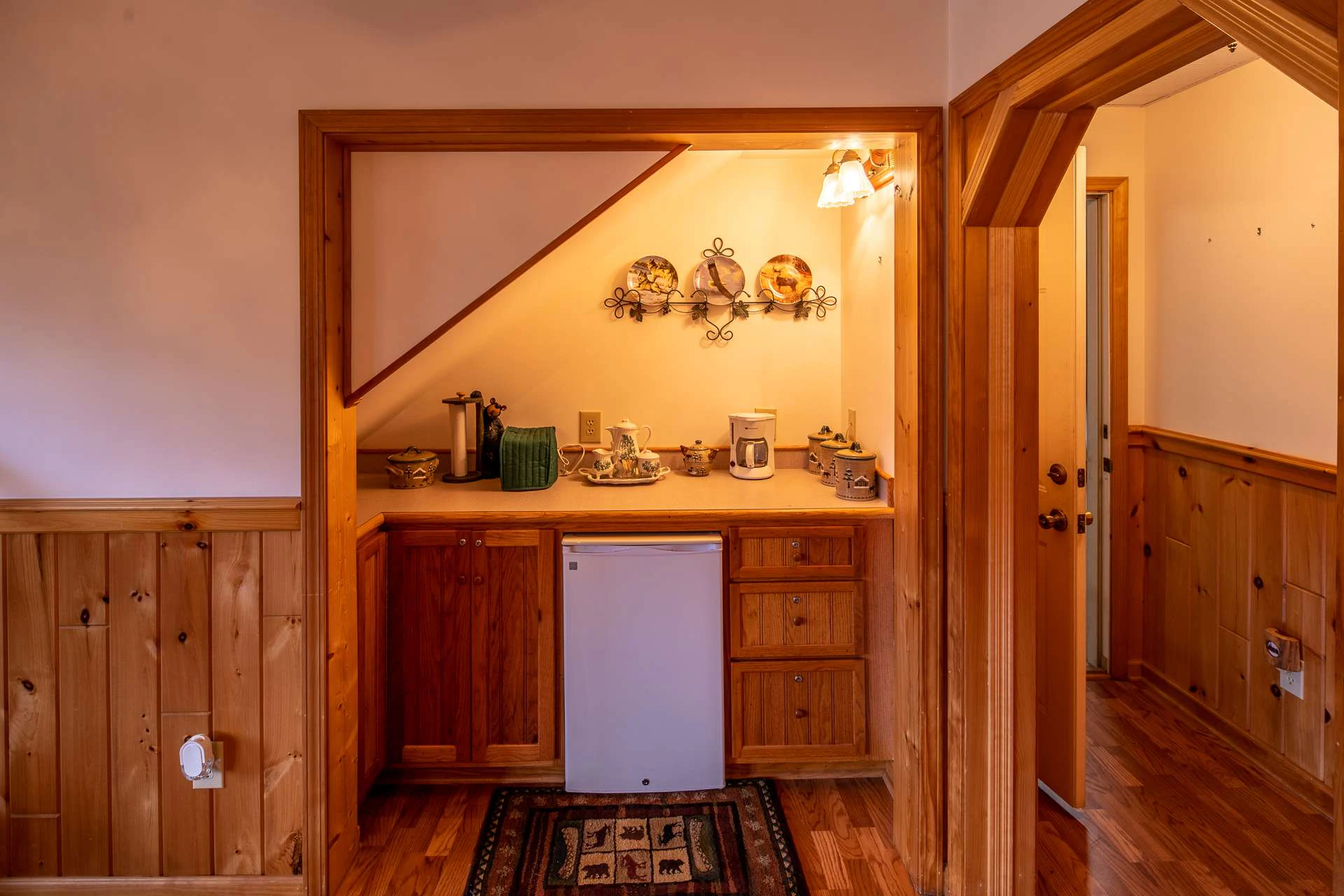 Image number 8 for the current listing