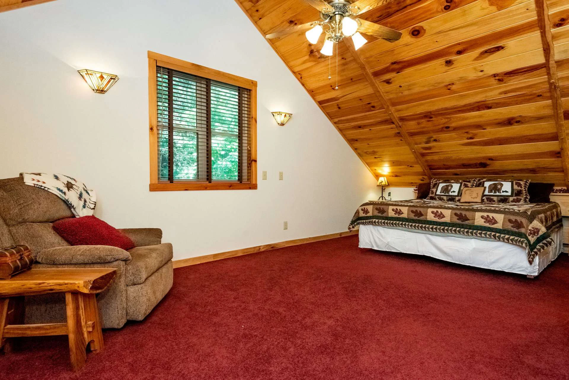 Image number 6 for the current listing