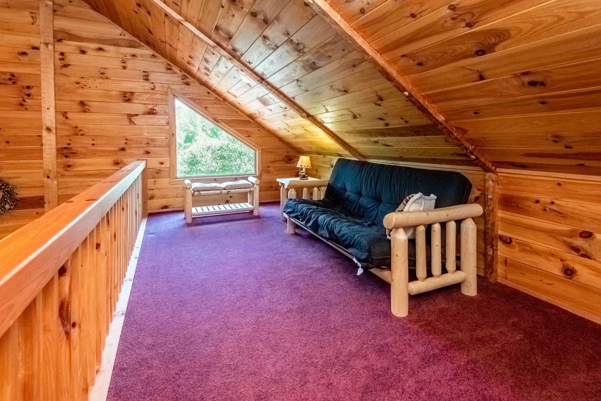 Image number 11 for the current listing