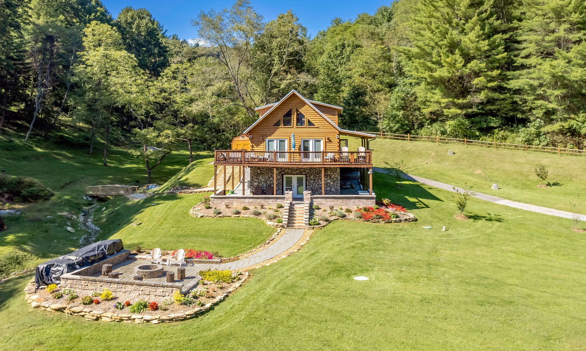 Image number 1 for the current listing