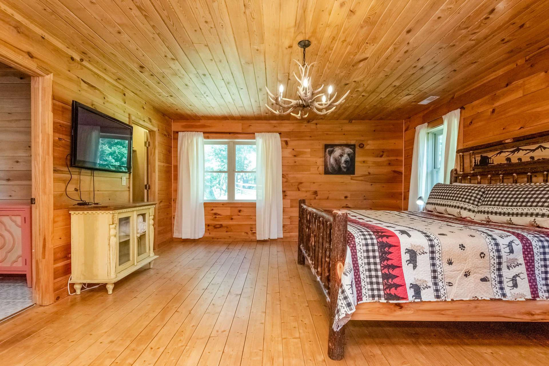 Image number 5 for the current listing