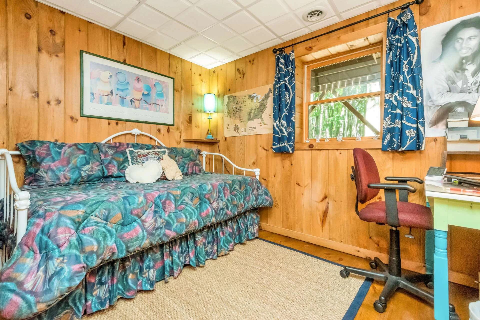 Image number 2 for the current listing