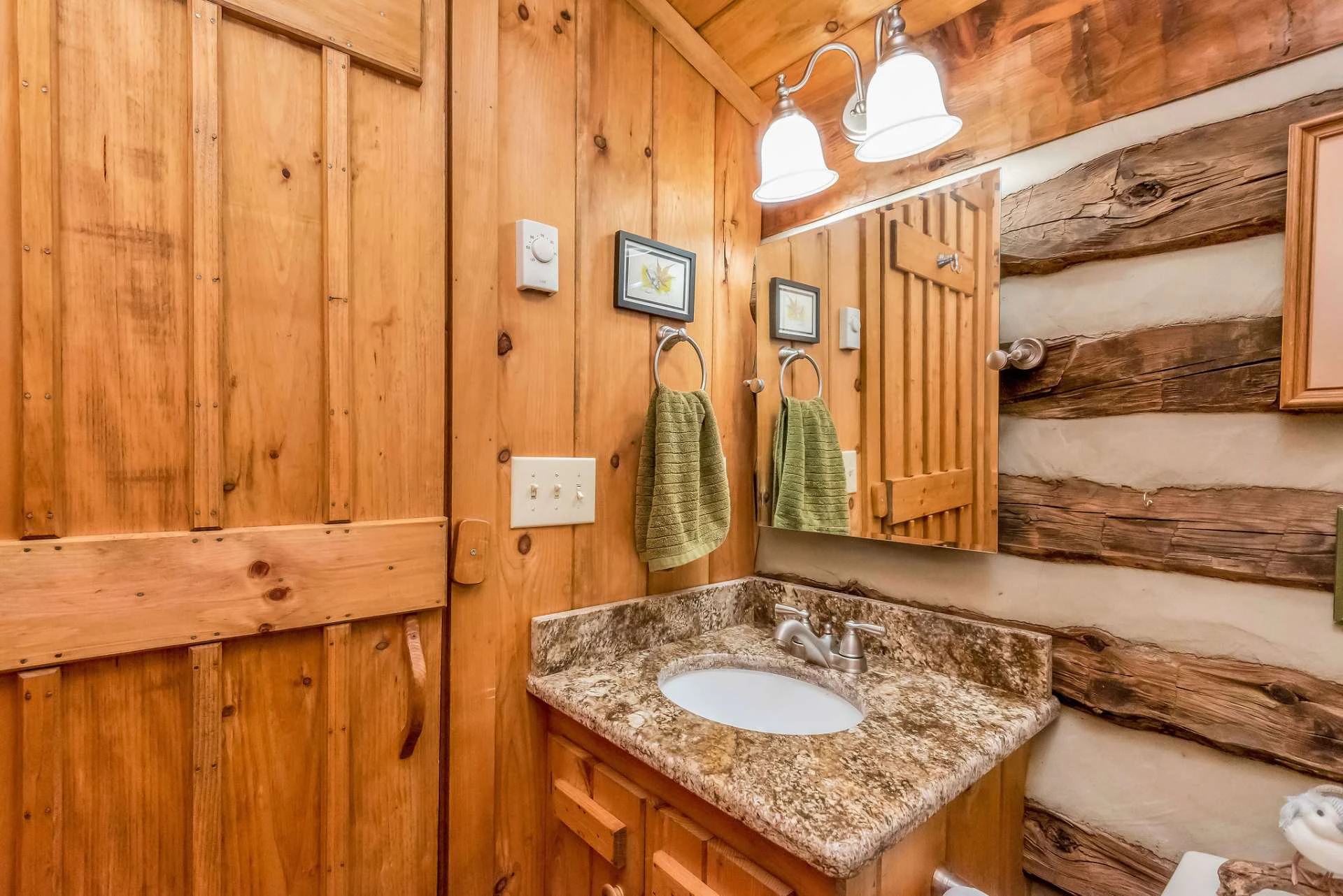 Image number 7 for the current listing