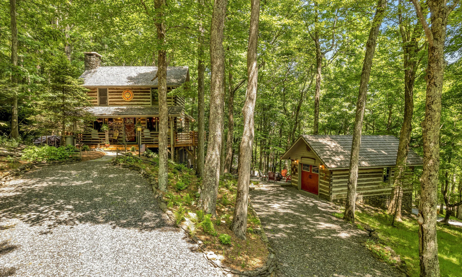 Image number 1 for the current listing