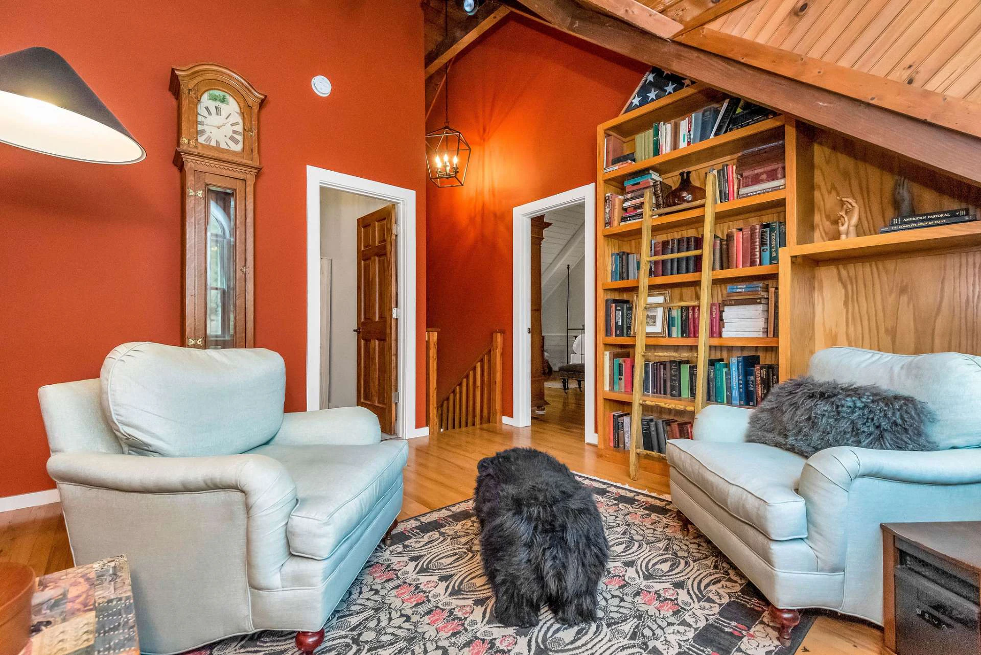 Image number 3 for the current listing