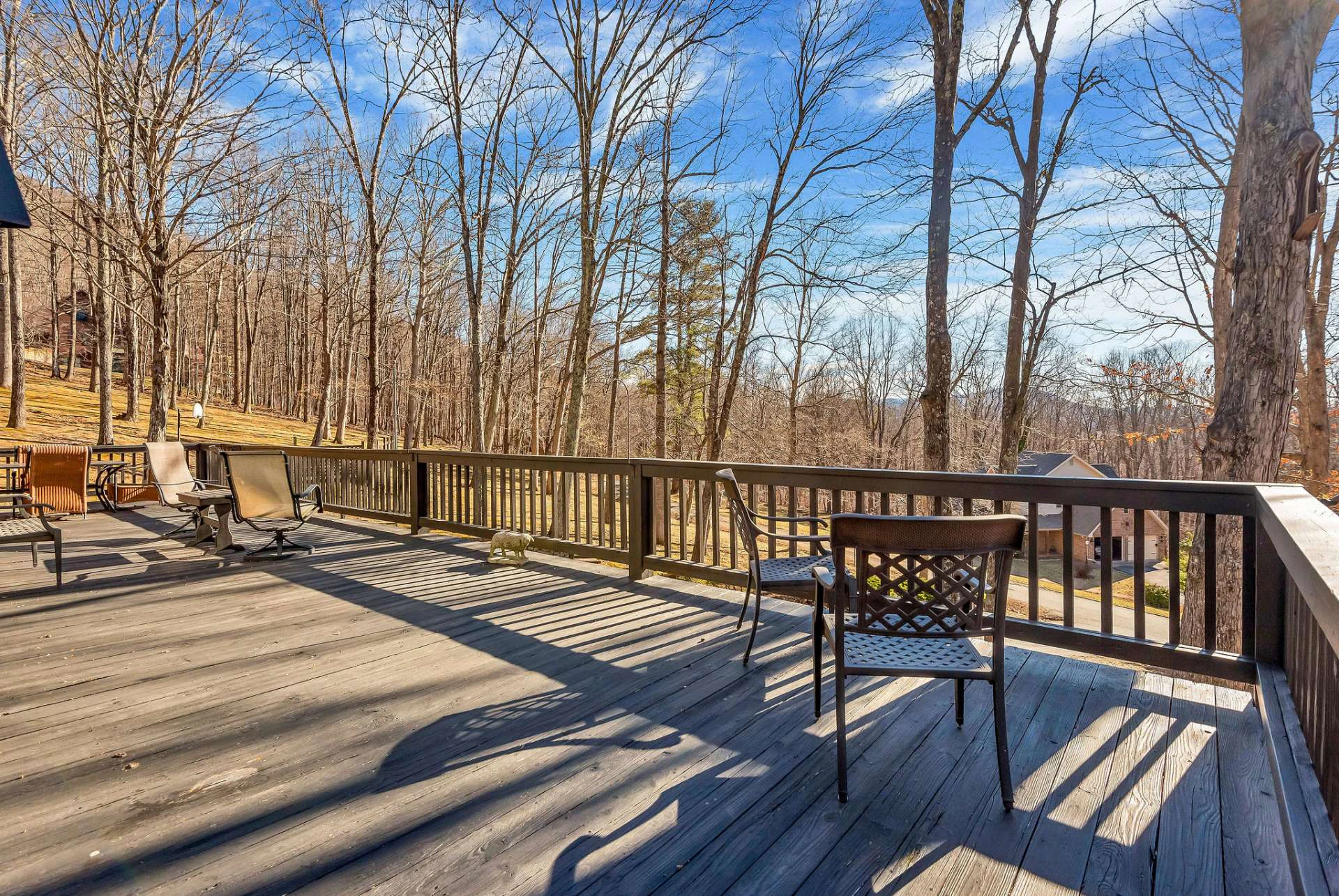Image number 21 for the current listing