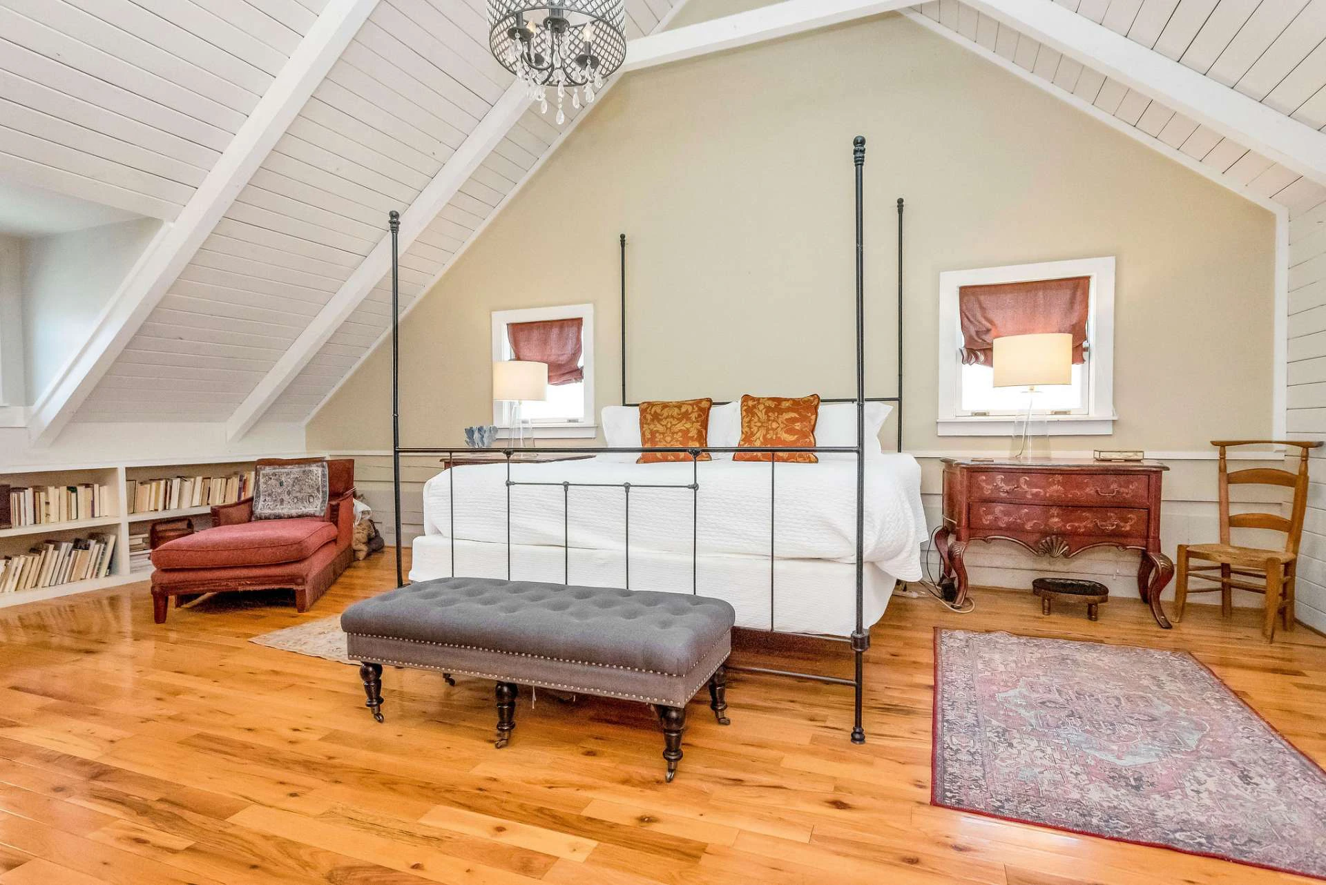 Image number 9 for the current listing