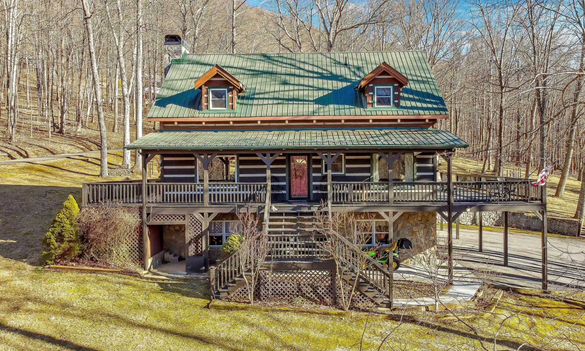 Image number 1 for the current listing