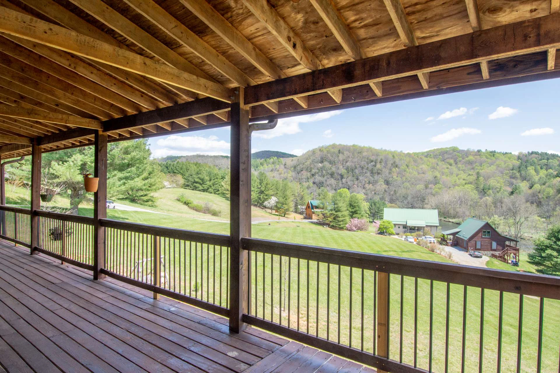 Image number 11 for the current listing