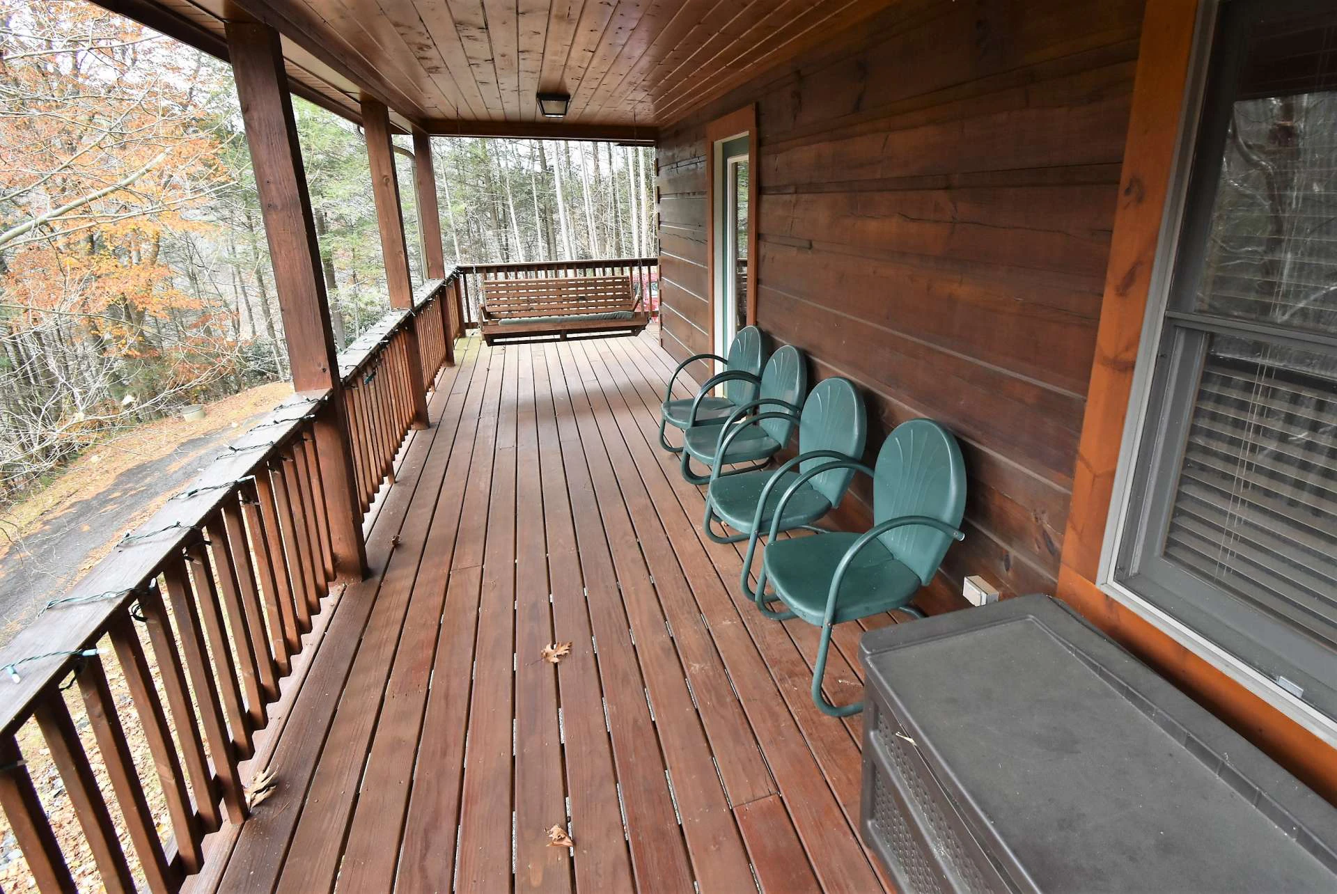 Image number 13 for the current listing