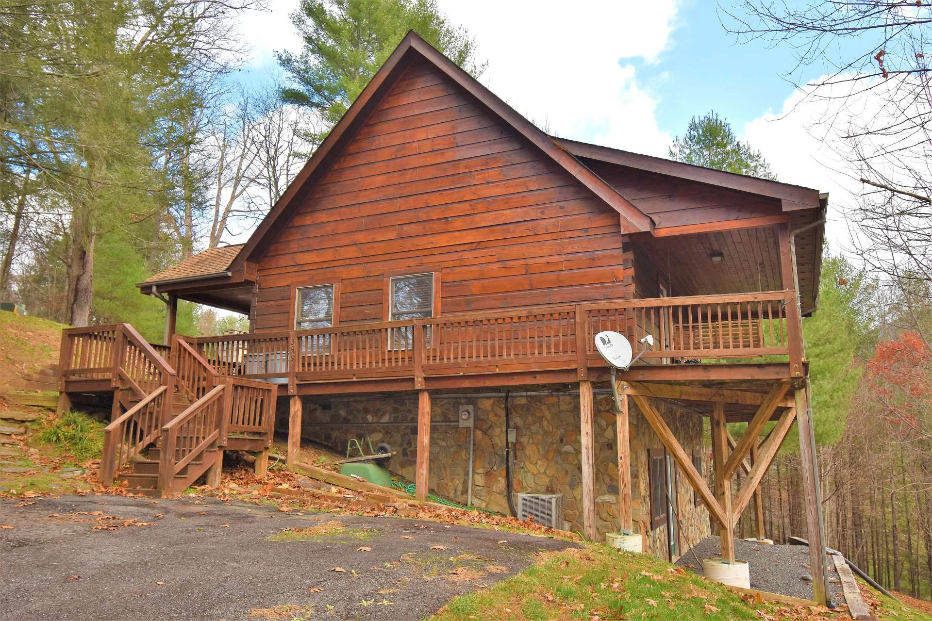 Image number 4 for the current listing