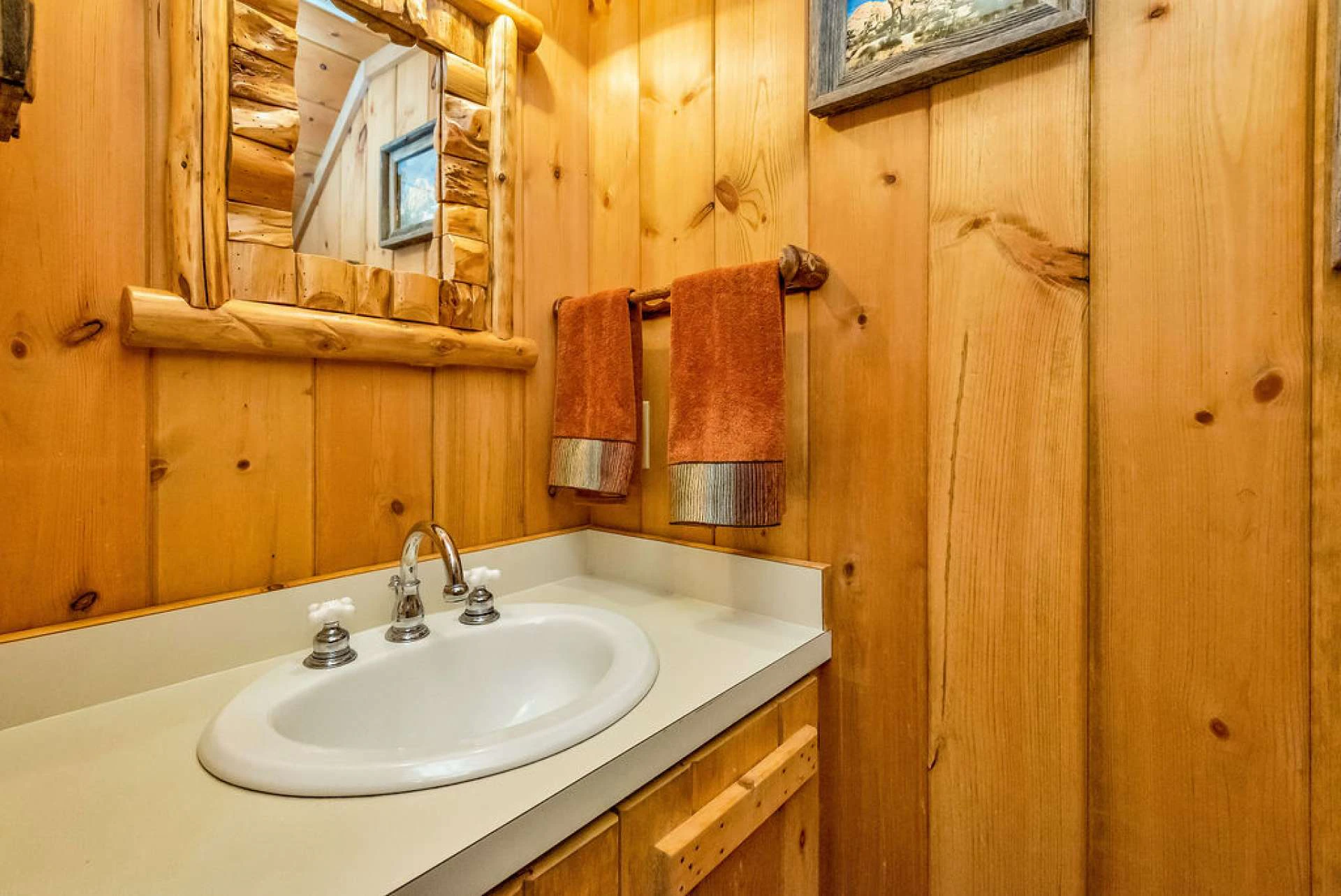 Image number 11 for the current listing