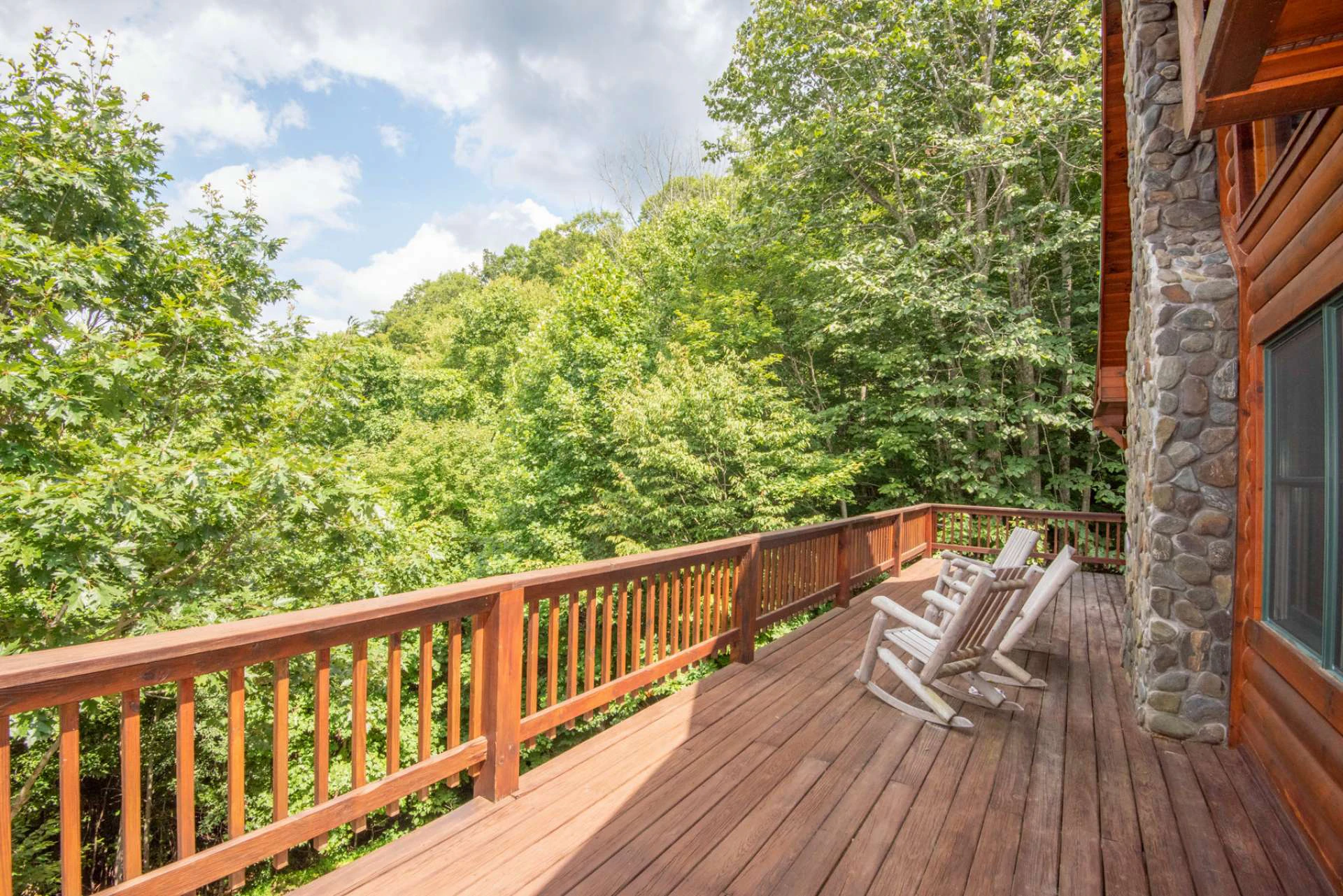 Image number 16 for the current listing