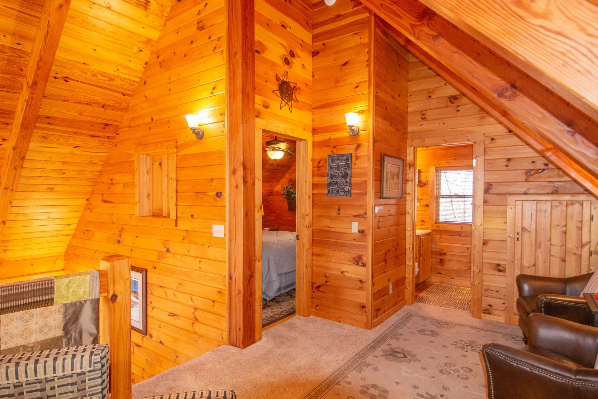 Image number 5 for the current listing