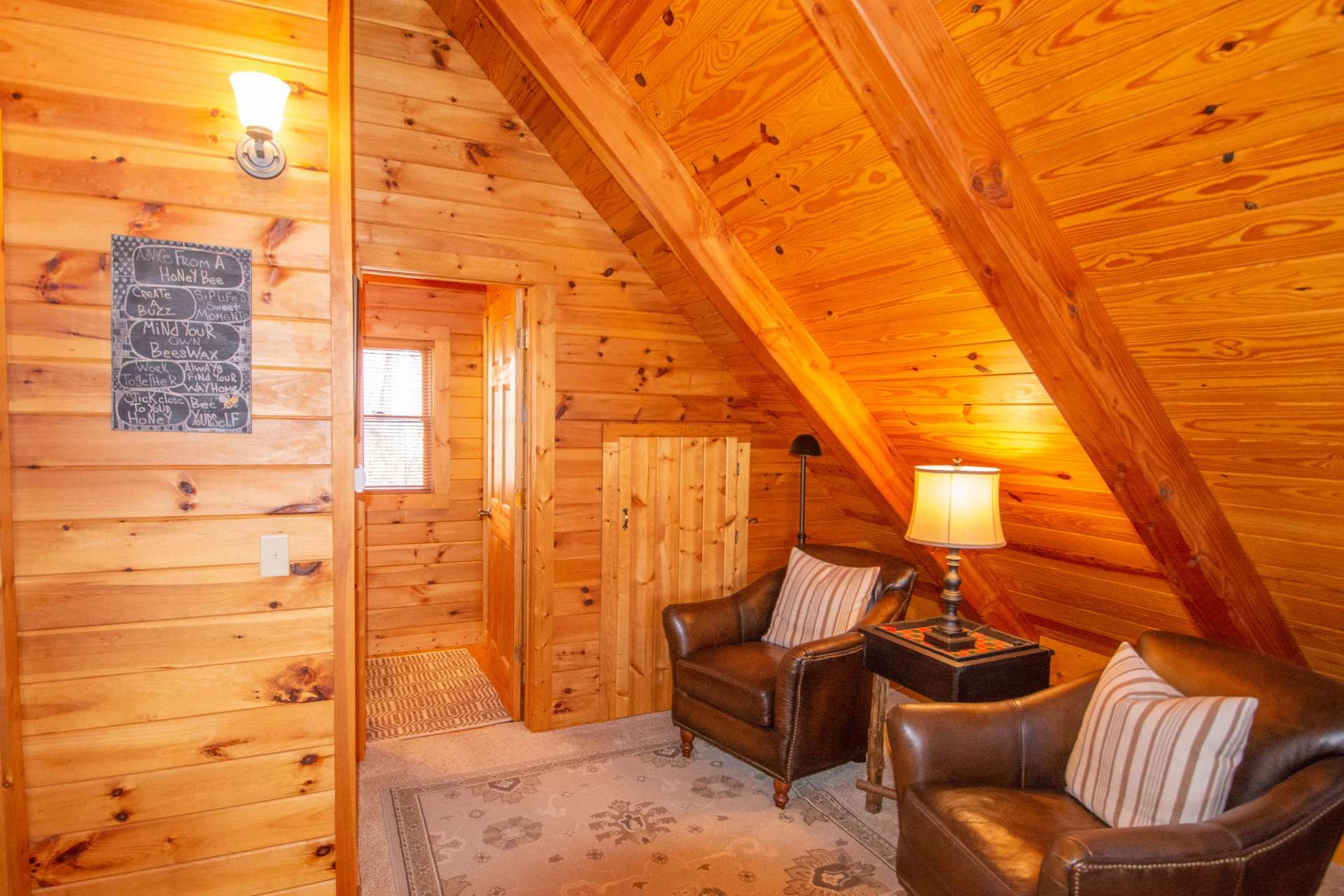 Image number 8 for the current listing
