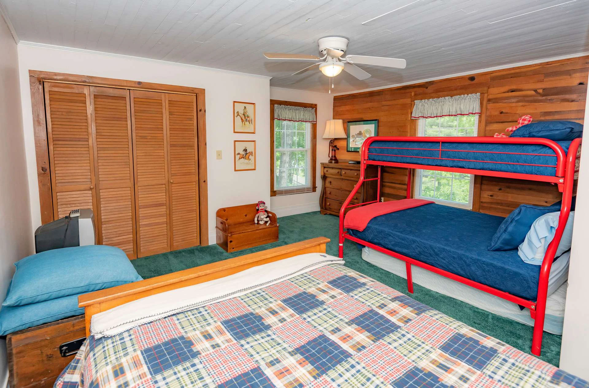 Image number 8 for the current listing