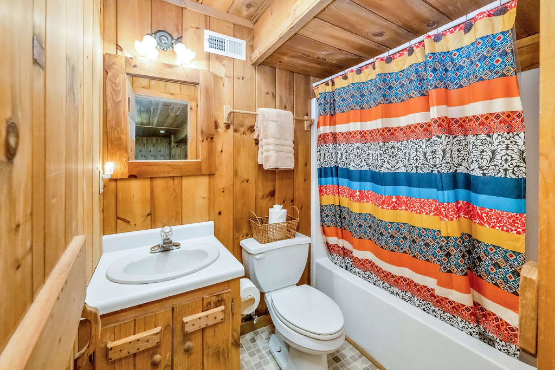 Image number 10 for the current listing