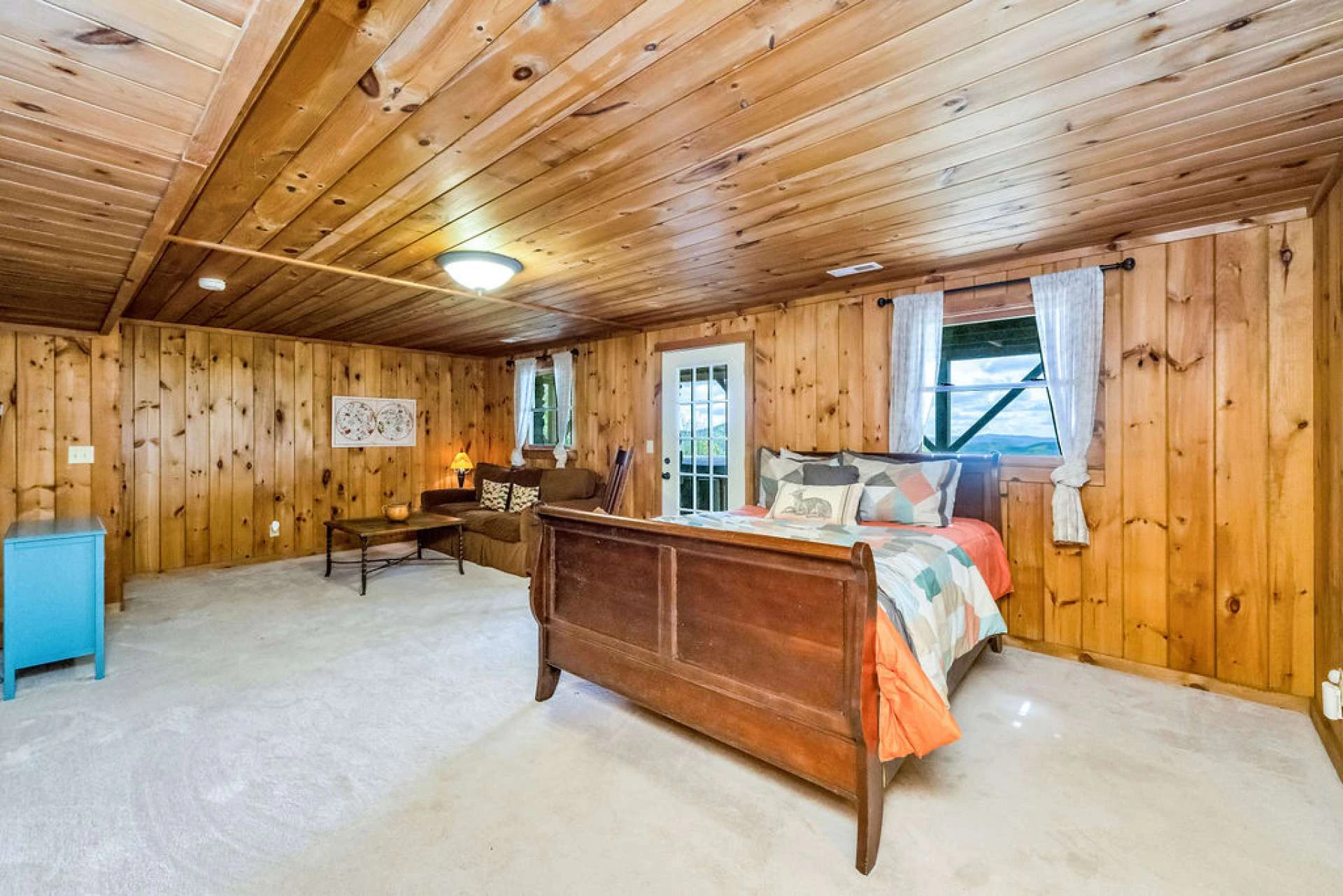 Image number 18 for the current listing