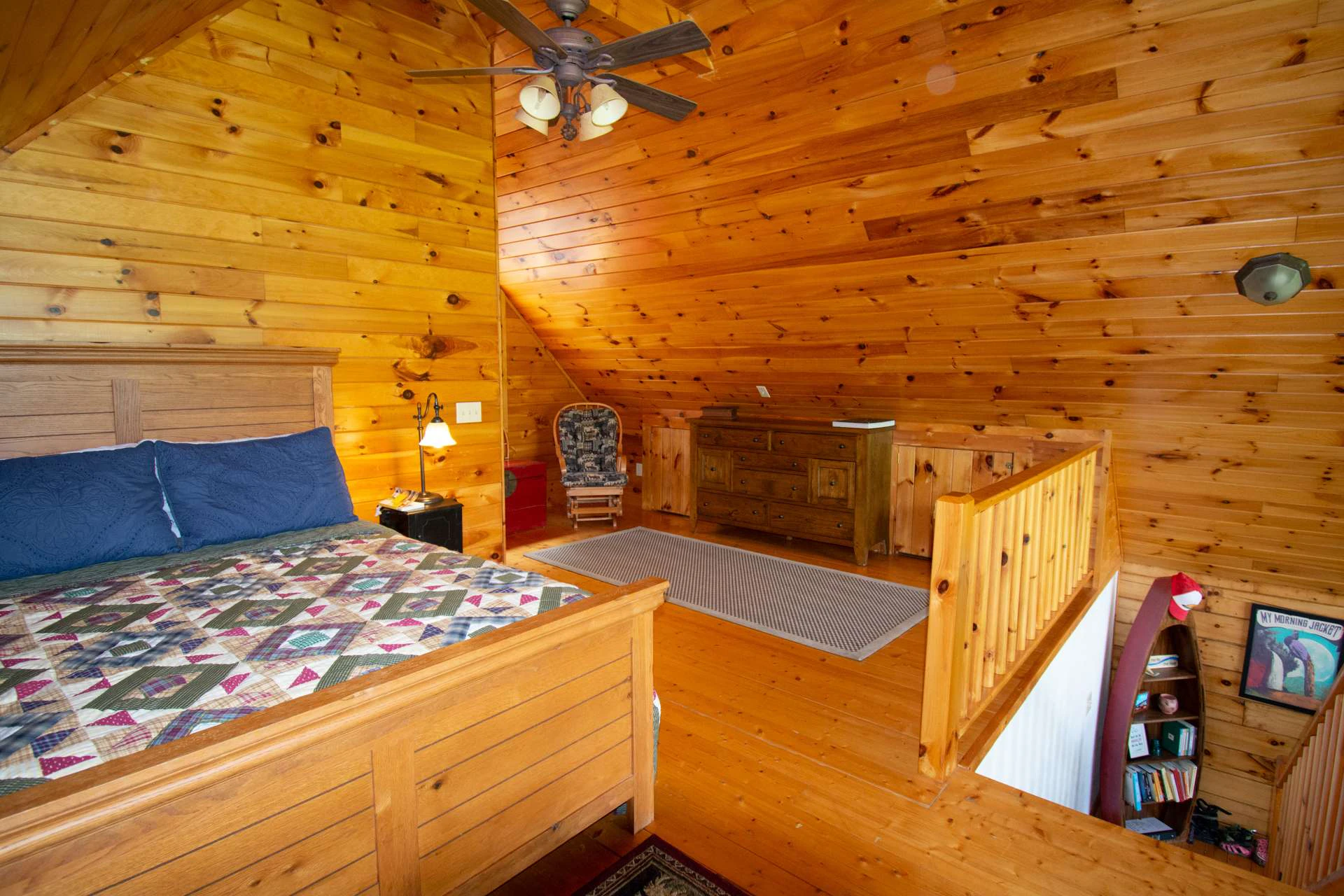 Image number 15 for the current listing