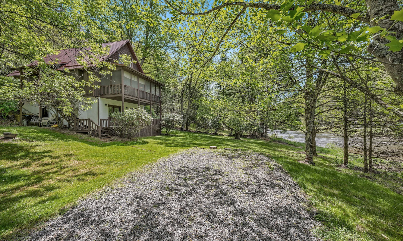 Image number 1 for the current listing