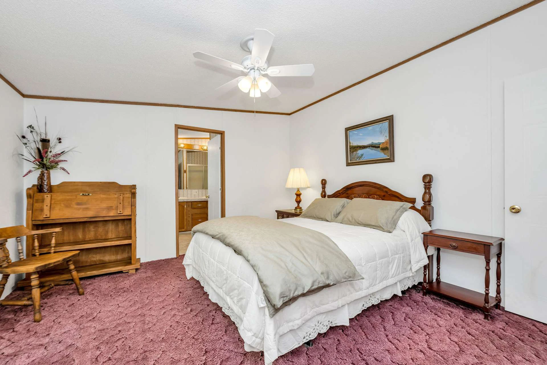 Image number 5 for the current listing